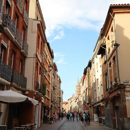 Taur Street 6 公寓 *